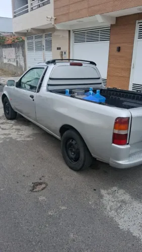 Ford Courier 1.6 L/ 1.6 Flex 2004