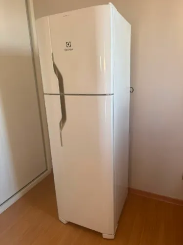 Refrigerador Electrolux Duplex Frost Free