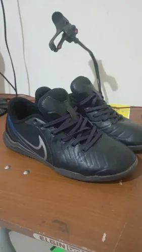 chuteira de futsal