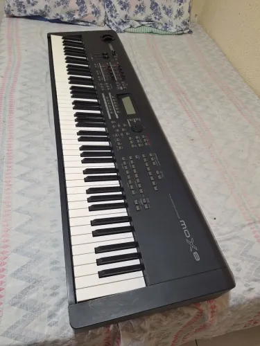 Yamaha mox8 