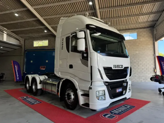 IVECO HIWAY 440 6x2 ANO 22.