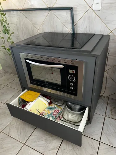 Fogão de Indução Electrolux 4 Bocas com Móvel Suporte - Excelente Estado