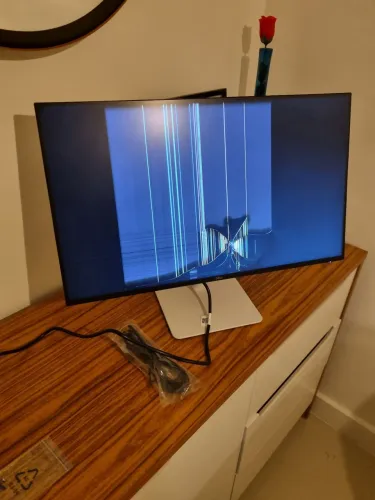 Monitor Dell S2725Ht 27" para peças ou reparo