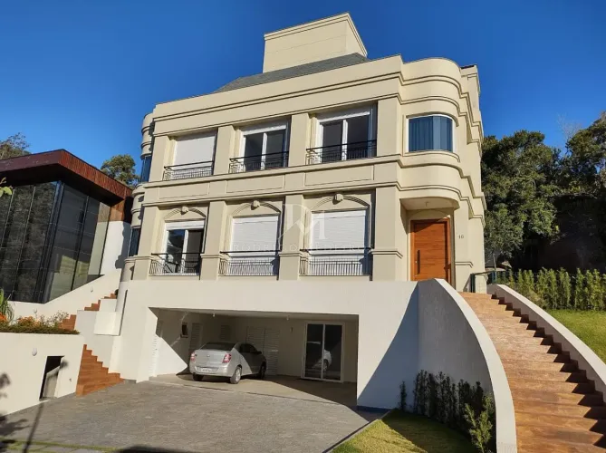 Casa 4 Suítes - Cacupé - Florianópolis/Sc