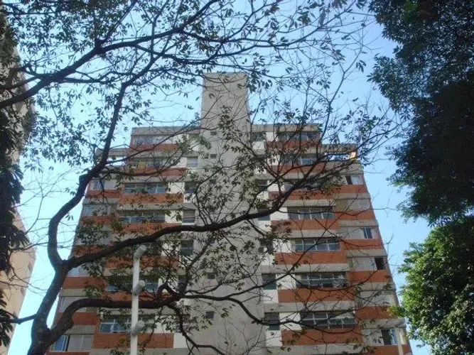 Apartamento de 130 metros quadrados no bairro Moema com 3 quartos