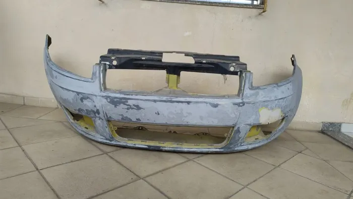 Para-choque Fiat Linea 2009/2015