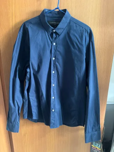 Camisa social Calvin Klein - AZUL TAM. M