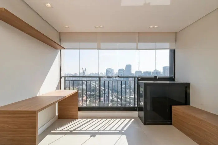 Apartamento de 42m² a venda no Brooklin, no Condomínio Trends Brooklin: 1 suíte, varanda, 