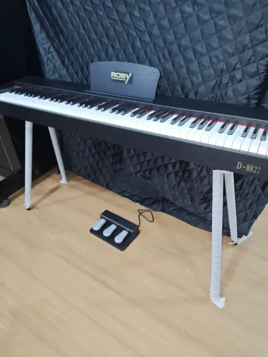 roby piano digital @piano