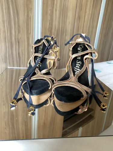 Sandália de salto Carmen Steffens 33/34