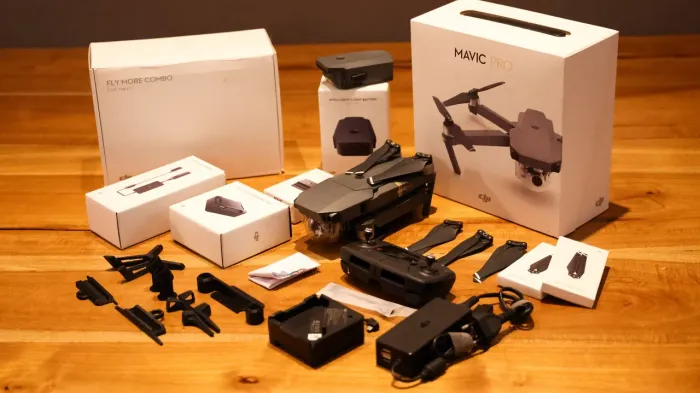 Baixei pra vender...Dji Mavic pro combo fly more. Tenho 2 baterias