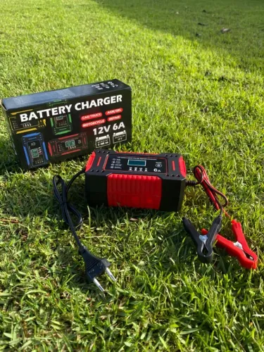 Carregador de bateria veicular 12v