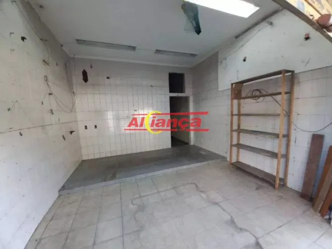 SALÃO COMERCIAL 50m², COM 1 BANHEIRO, PARA LOCAÇÃO VILA GALVÃO