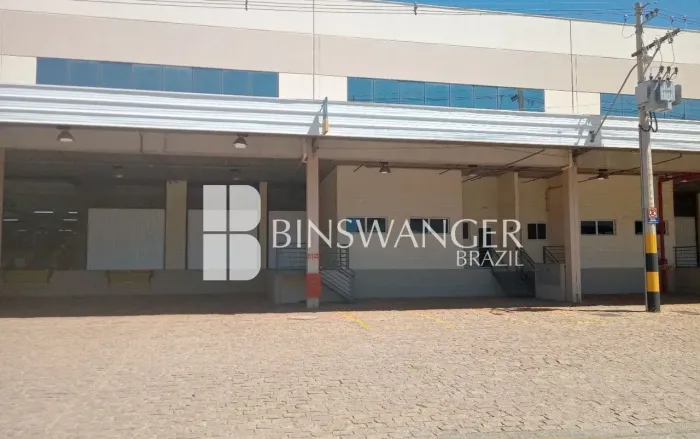 Galpão em condomínio para locação com área de 1369 m²no bairro Nova Veneza,