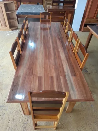 Mesa com 10 lugares 