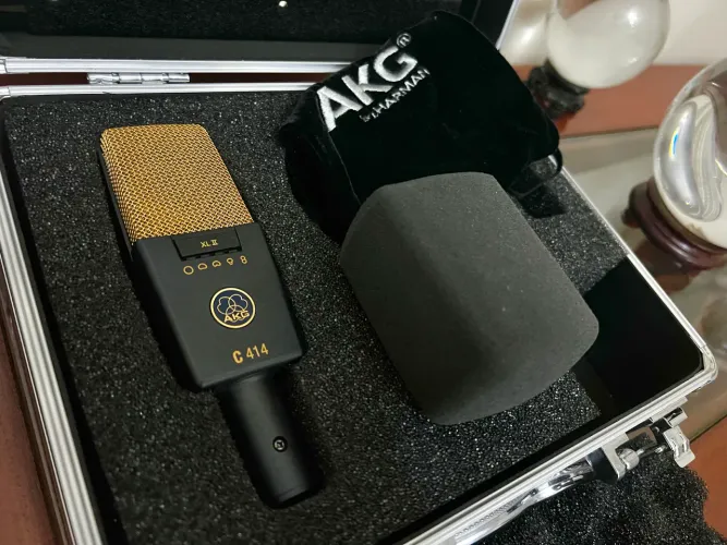 Microfone AKG C414 XL II