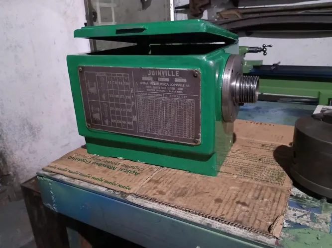Torno de bancada Joinville tm 150, só cabeçote com eixo 