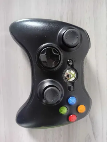 Controle xbox 360 original em ótimo estado de conservação ja testado