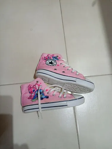 Vendo 3 pares de tênis infantil menina