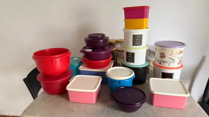 Tupperware 