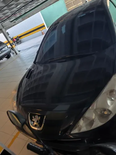 Peugeot 207 Sed. Passion XR Sport 1.4 Flex 8V 4P 2012