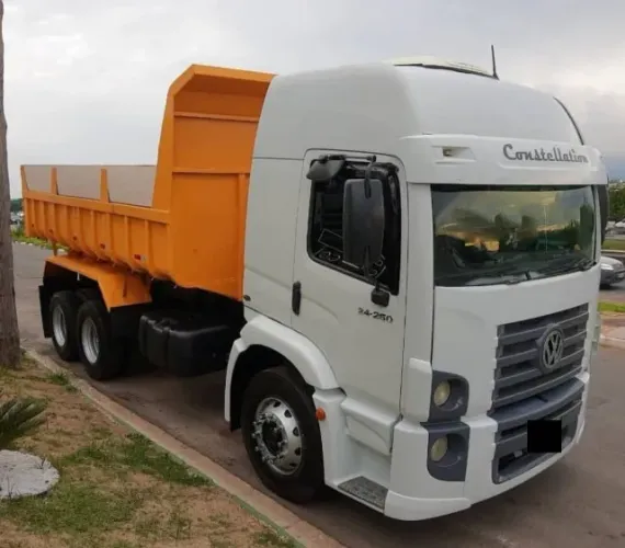 vw 24.250 6x2 2011