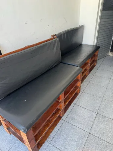 Banco de paletes forrados 