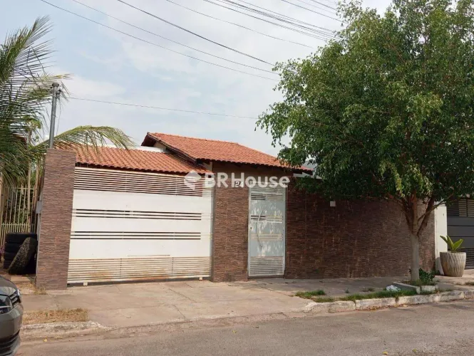Distrito Industrial | Casa de Condomínio 3 quartos, sendo 1 suite