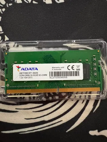 Memória RAM 8GB DDR4