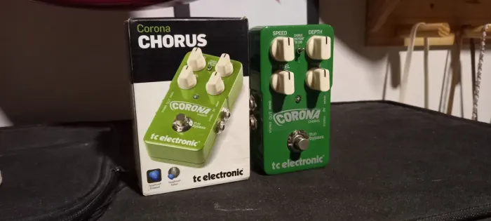 Peda de guitarraTc Eletronic Corona Chorus