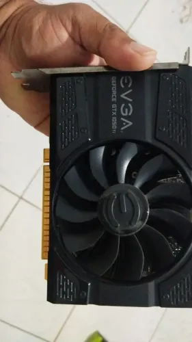 PLACA DE VIDEO GTX 1050 TI 4GB VGA BARATA BOM CUSTO BENEFICIO. PRA SAIR LOGO.