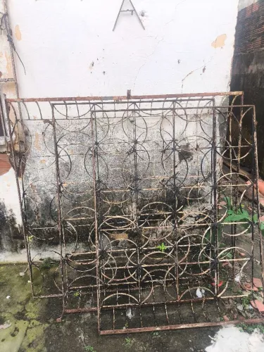 GRADES DE FERRO PARA JANELA