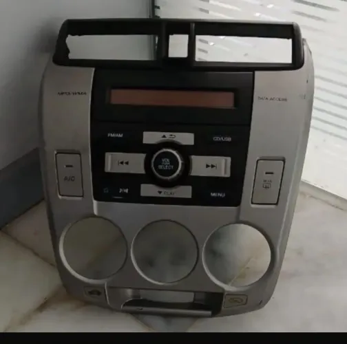 Moldura Honda city 2010 com rádio