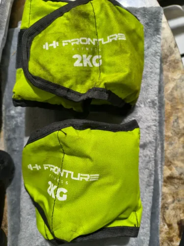 Par de caneleiras verde usado 2kg cada