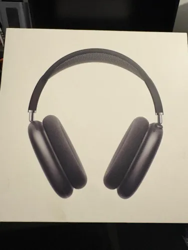 AirPods Max - Lightning