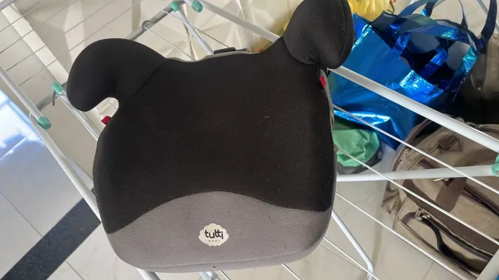 Vendo assento de criança para carro.