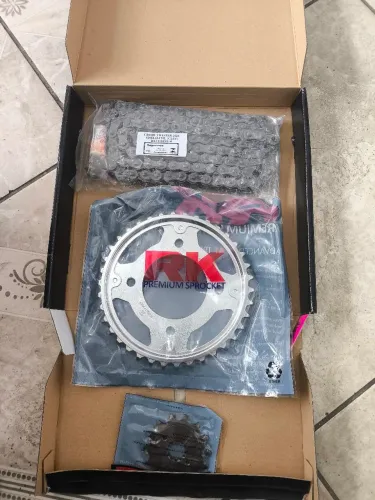 Relação cb300f Twister c/retentor ano 23/26 original 