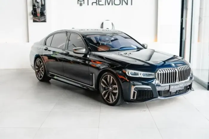 BMW M760LI Xdrive 6.6 V12 585cv Aut. 2020