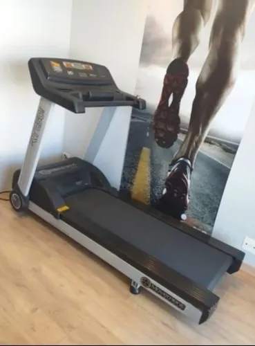 Esteira Profissional Movement RT250 PRO, a melhor esteira do mercado fitness