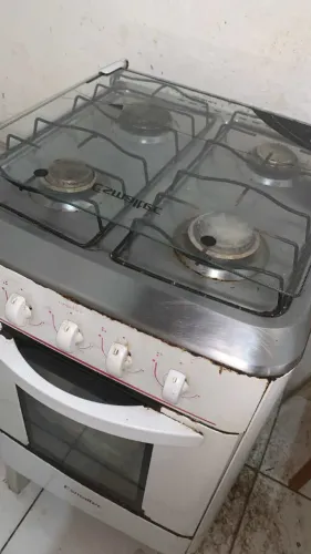 Fogão de 4 bocas
