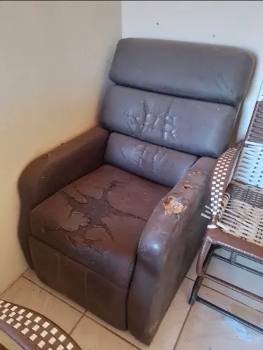 Poltrona reclinável 