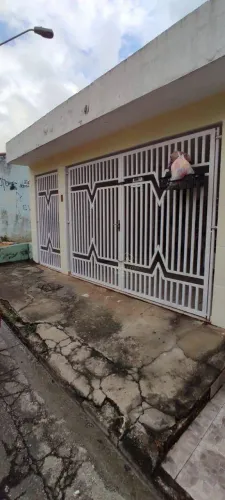 Casa com 2 dormitórios à venda, 120 m² por R$ 320.000,00 - Parque Residencial Casa Branca