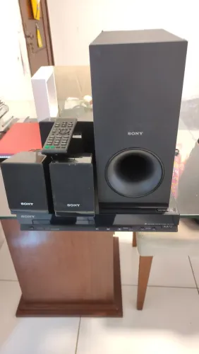 Home theatre Sony Dav - tz140 com defeito.
