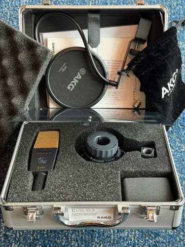 Microfone AKG C414 XL II