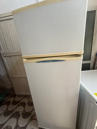Geladeira pintada!!! Ler anúncio!!