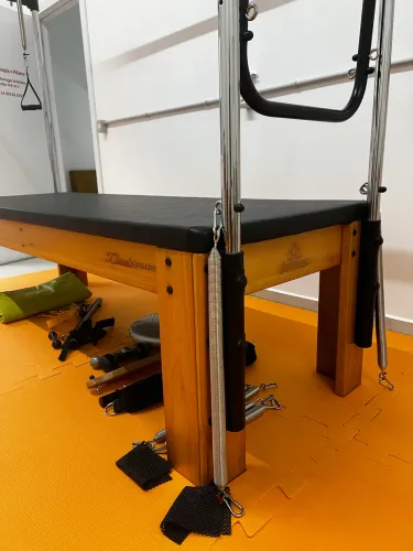 Aparelho De Pilates Cadillac Classic - Arktus (Usado)