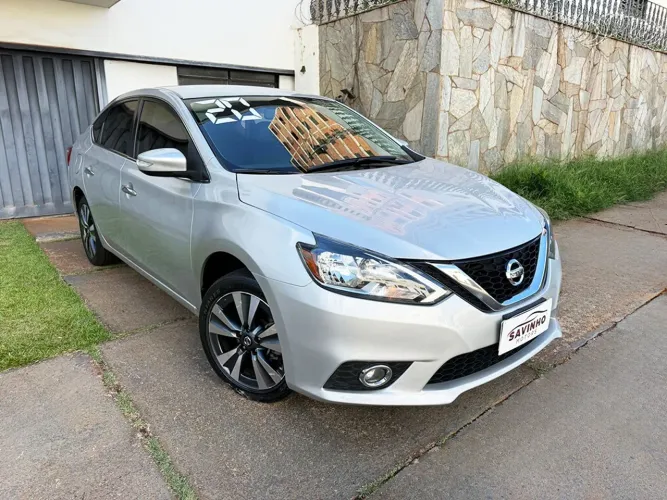 Nissan Sentra SV 2.0 Flexstart 16V Aut. 2020
