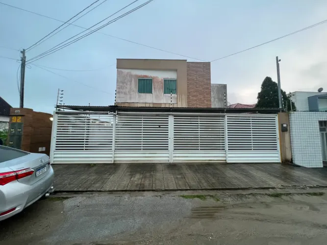 Casa de condomínio para venda no Catolé