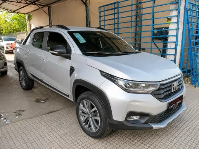 Fiat Strada Volcano 1.3 Flex 8V CD 2026