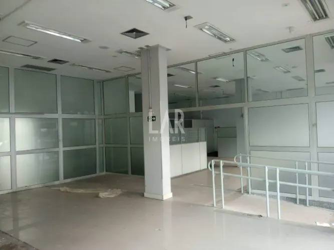 Excelente Loja com 250m2 para Locação no Gutierrez